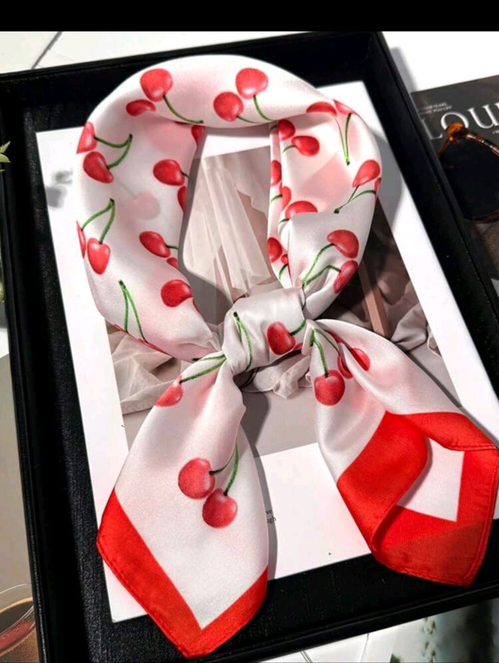 🆕️🍒 WHITE & RED CHERRY SCARF / BANDANA🍒